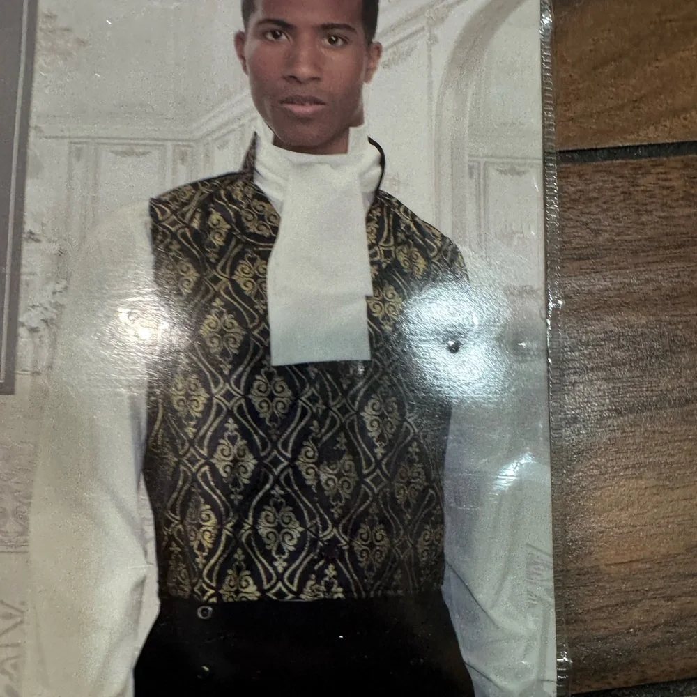 Regency Romance Royalty Costume vest small/medium up to size 42